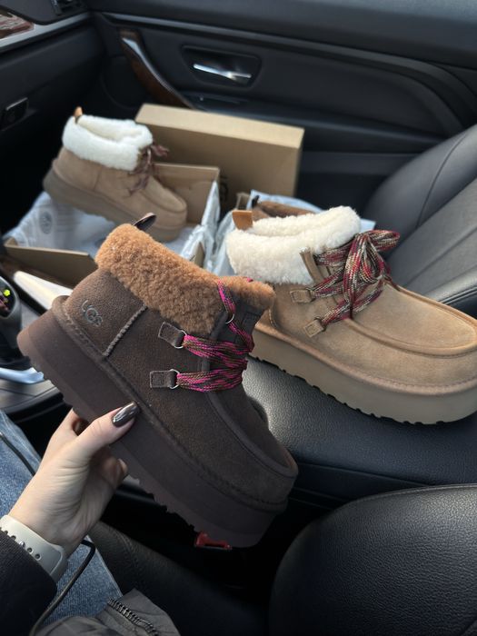 UGG Funkarra Platform lowmel tazz