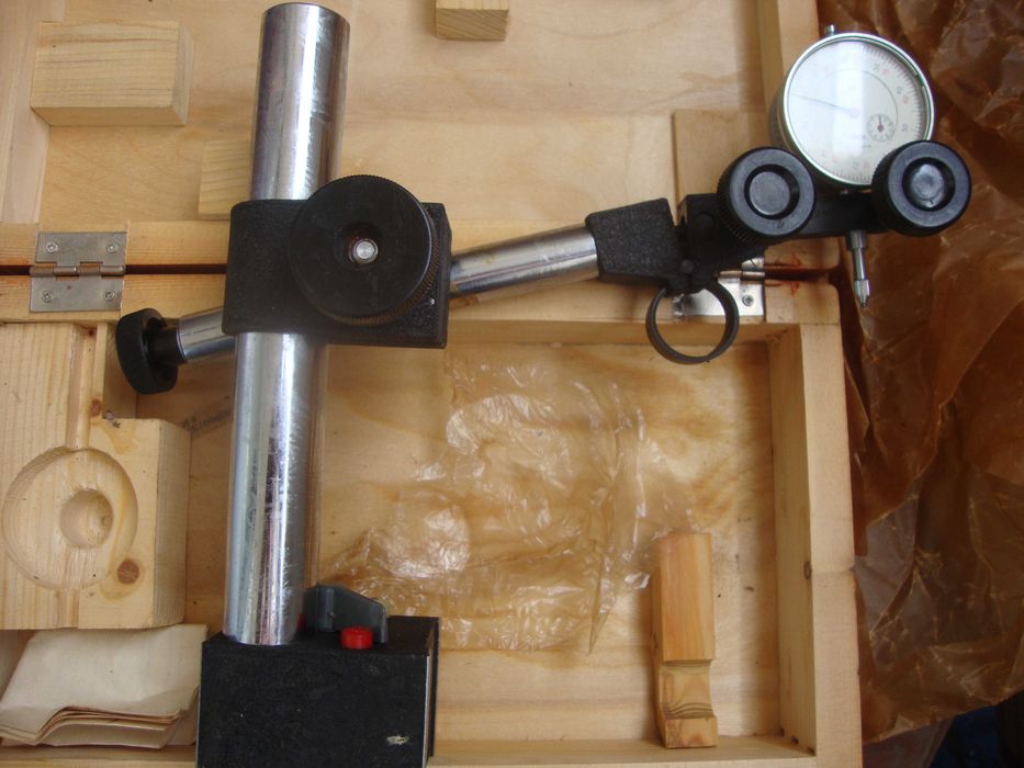 Магнитная стойка