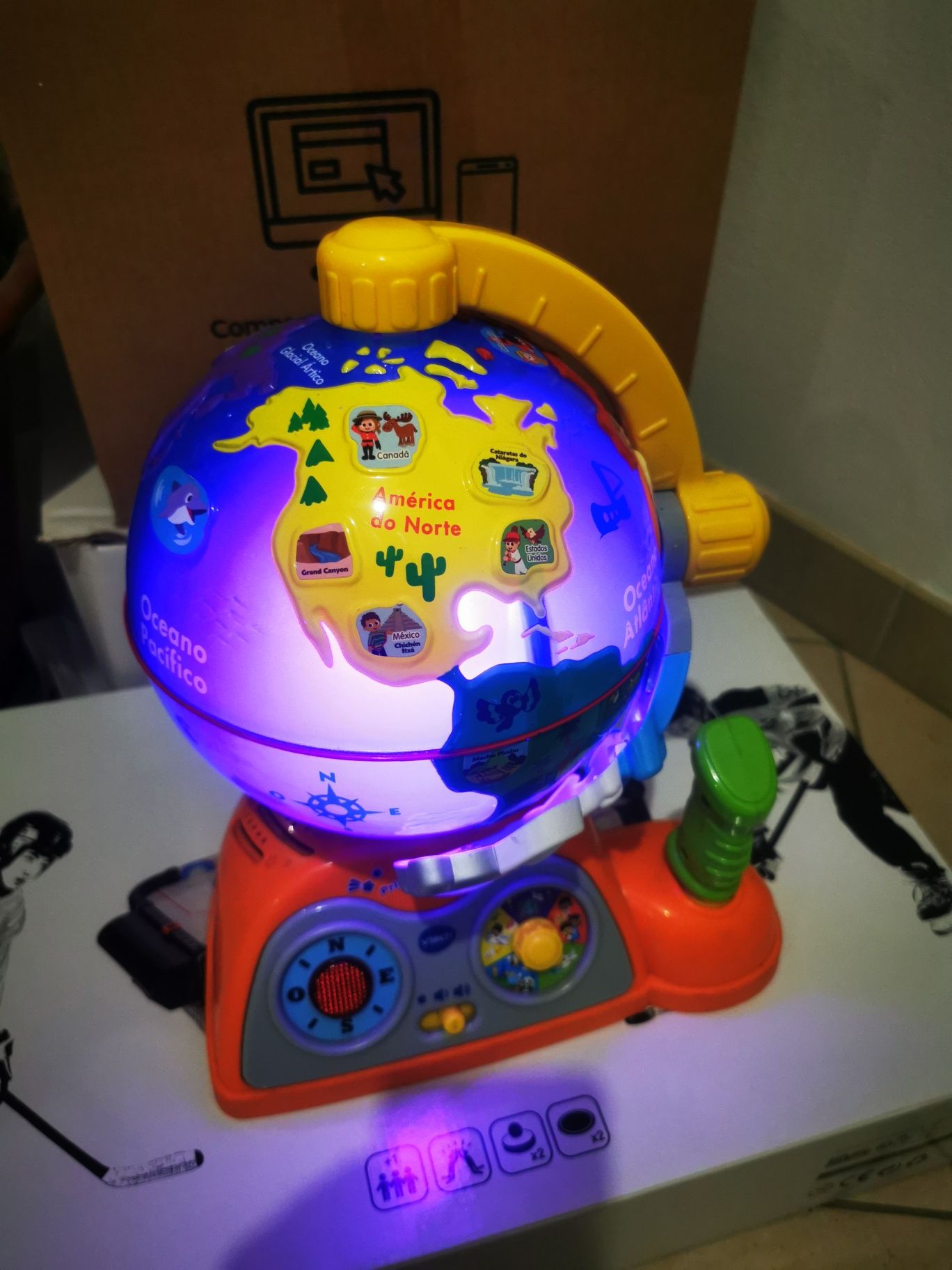 Brinquedo Globo para criança