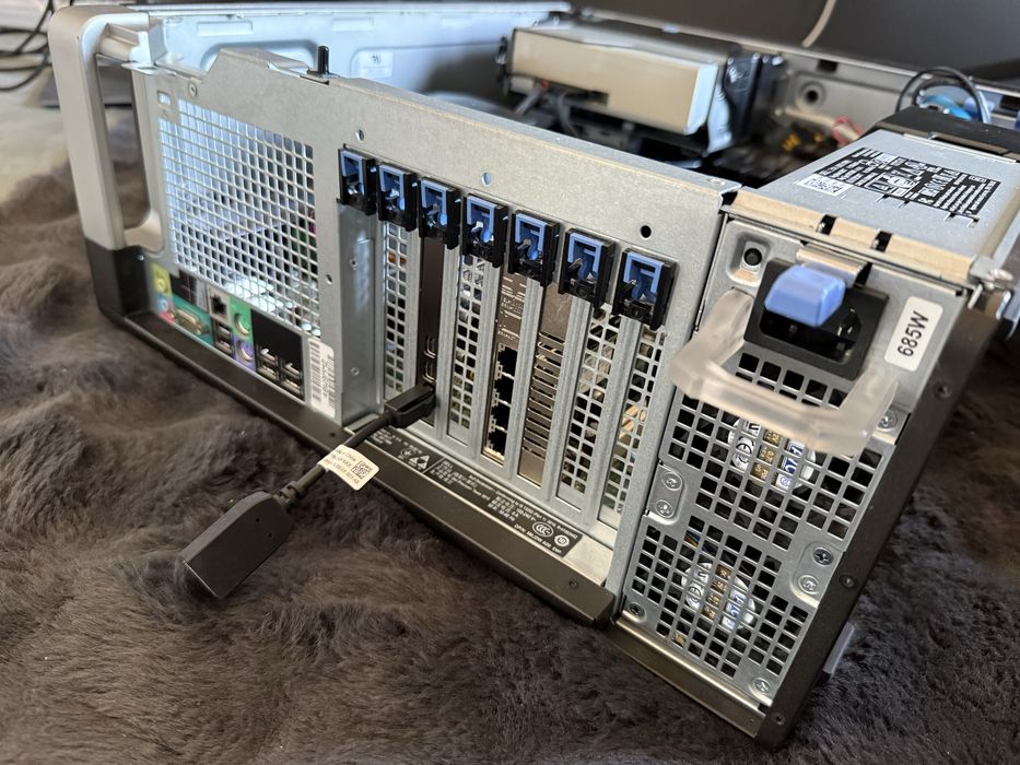 Dell Precision Tower 5810 ECC