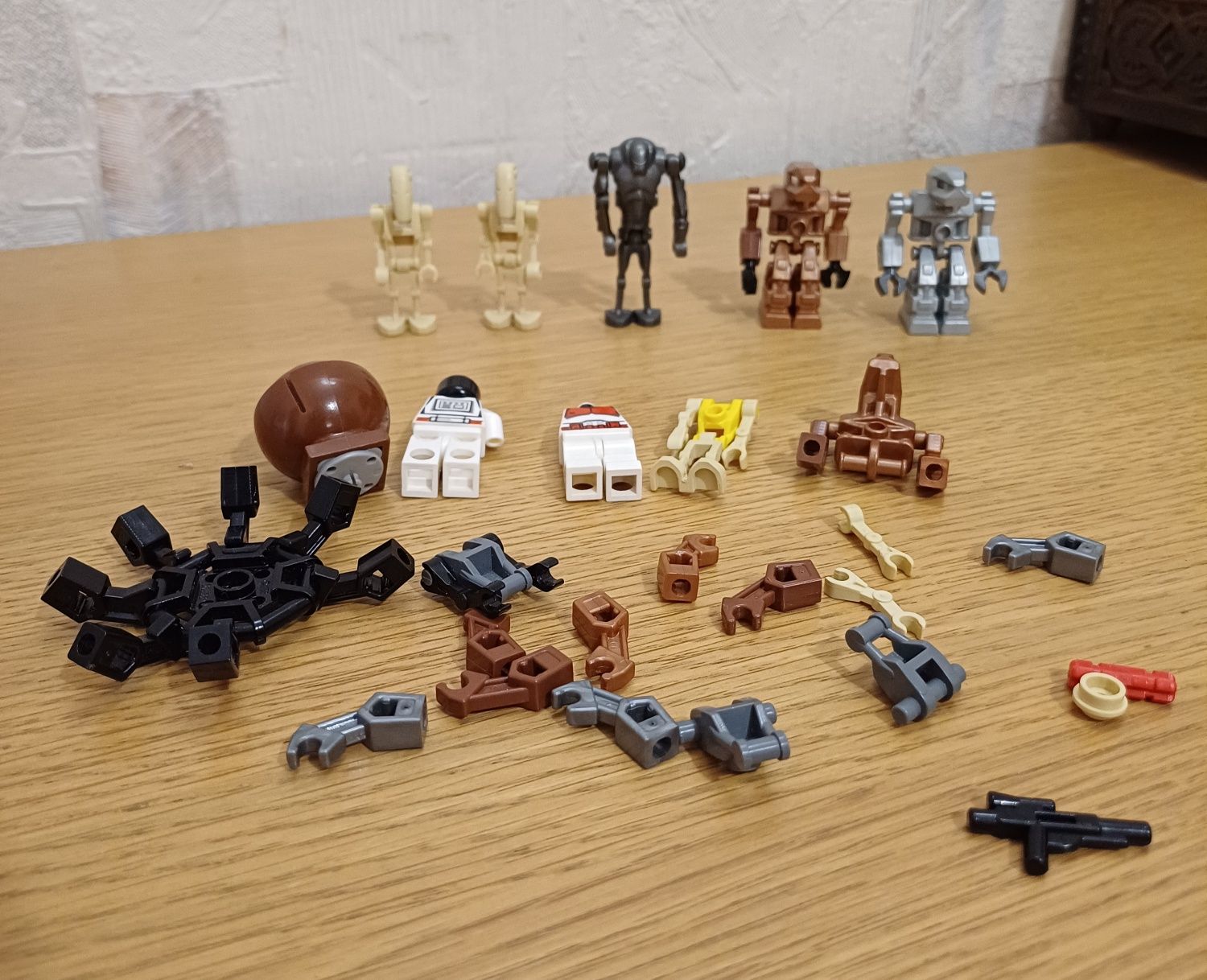 Мини фигурки дроидов LEGO Star Wars