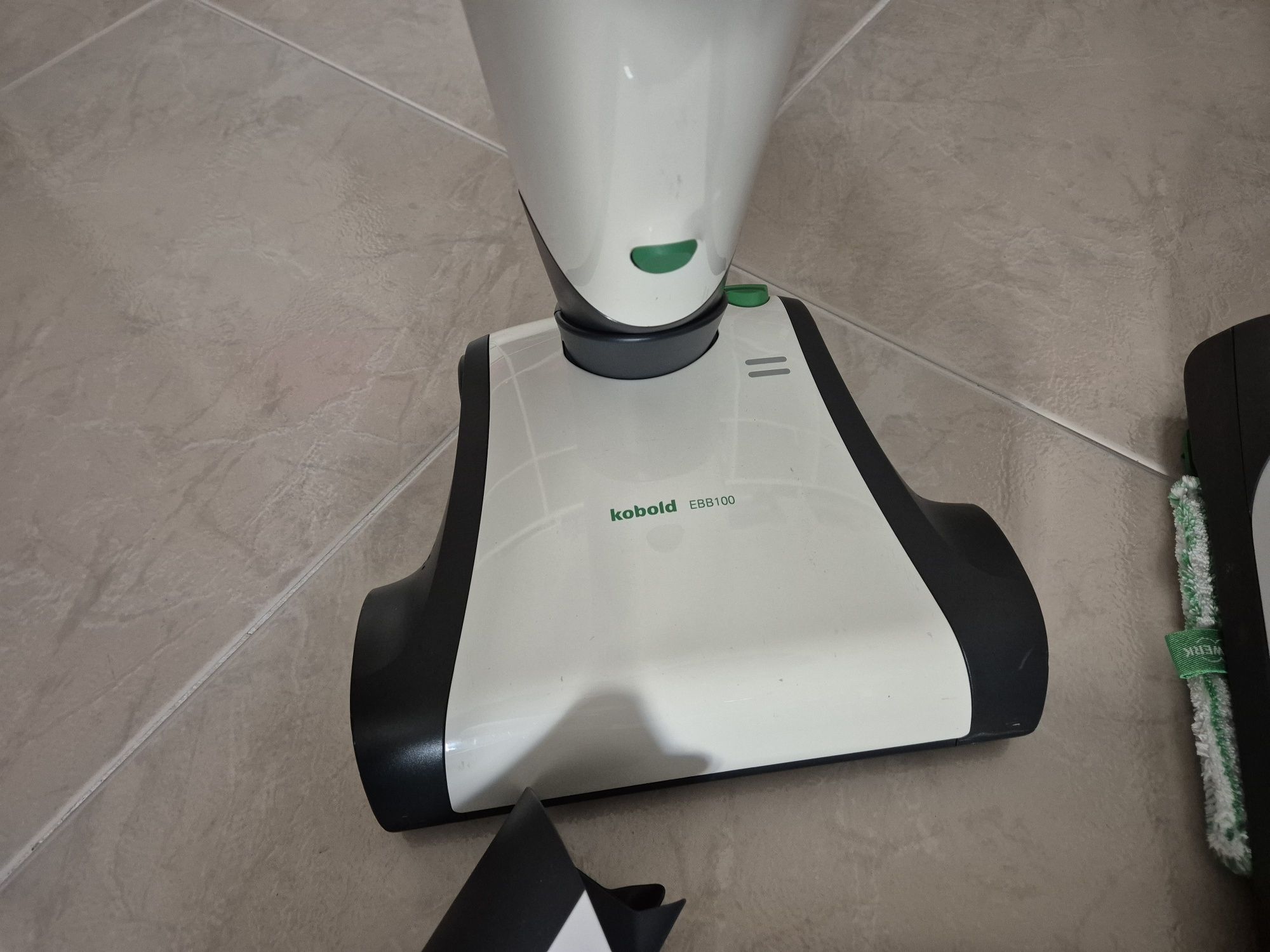 Máquina Limpeza Kobold VB100