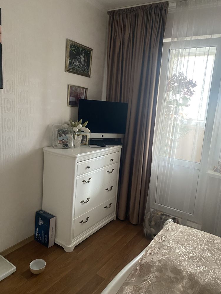 Продам  3-х  кімнатну квартиру