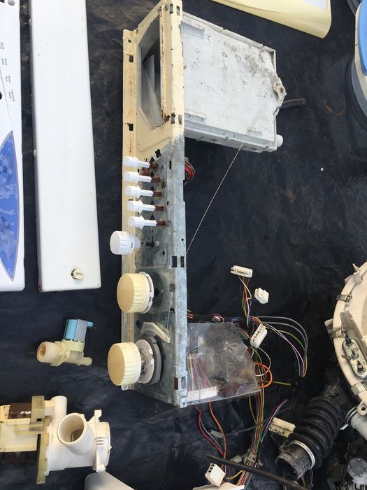 Пральна машинка BEKO.