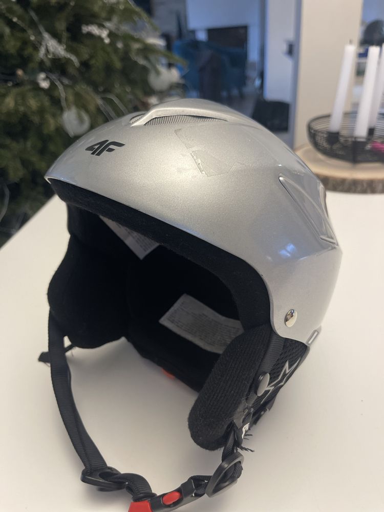 Kask narciarski dziecięcy 4f