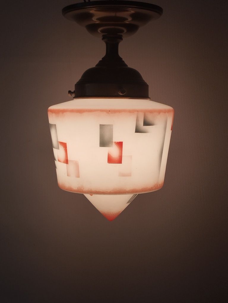 Stara lampa art deco z pięknym starym kloszem