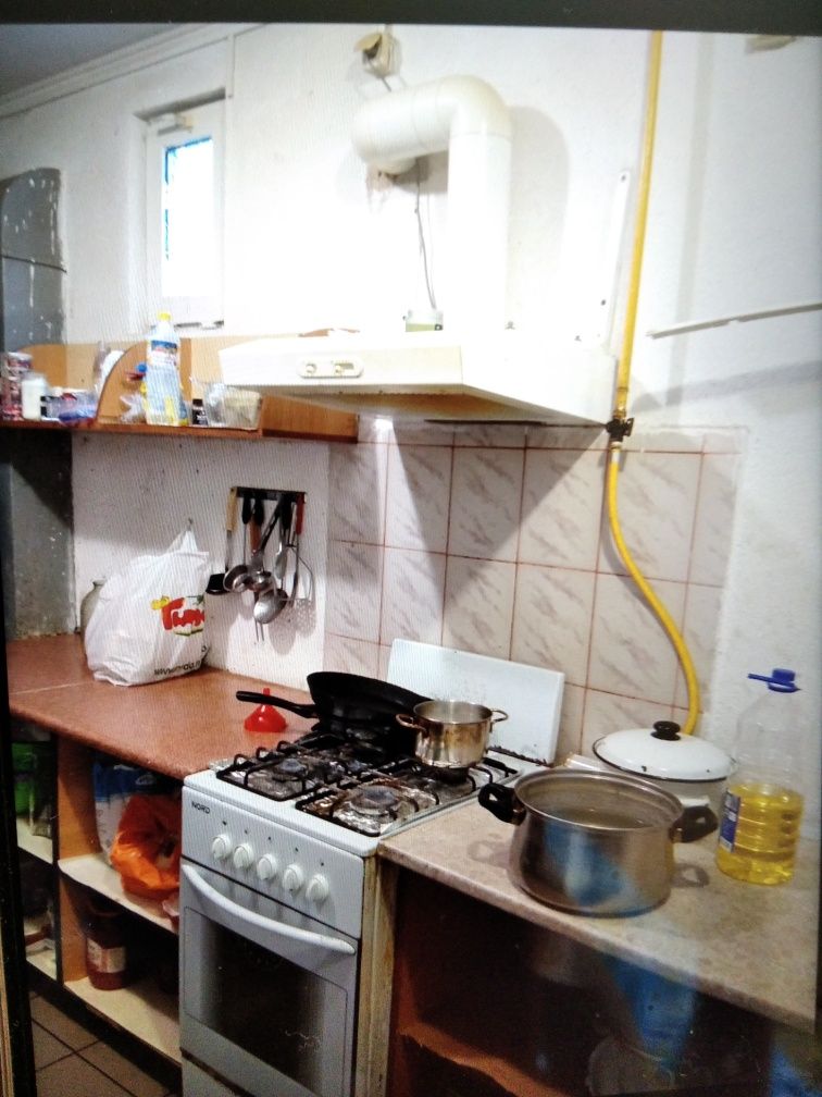 Продаю отдельно стоящее  строение