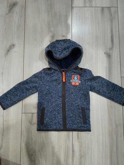 Sweter dziecięcy