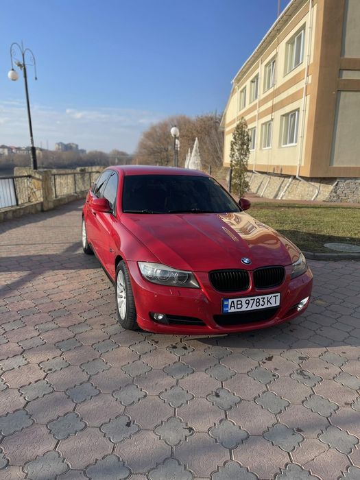 Продам BMW 318i.