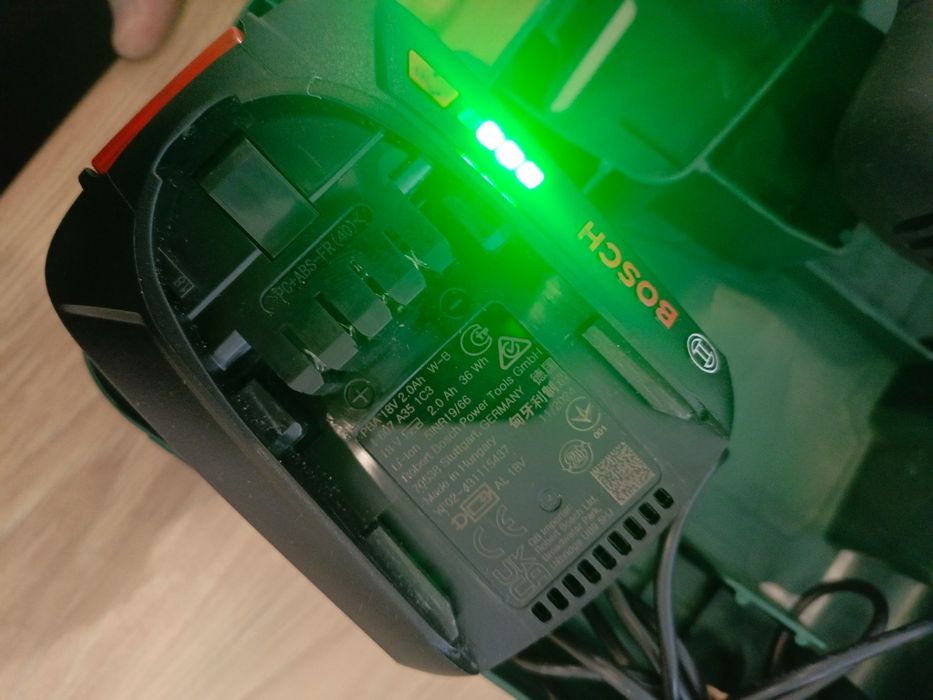 Wkrętarka akumulatorowa Bosch Easydrill 18v-40 akumulator bateria