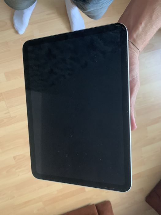 Продам Ipad в хорошем состоянии Торг