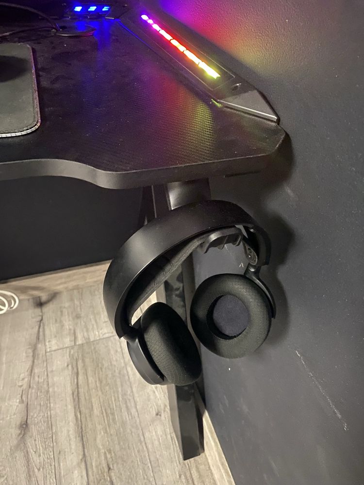 Biurko gamingowe MAD DOG RGB