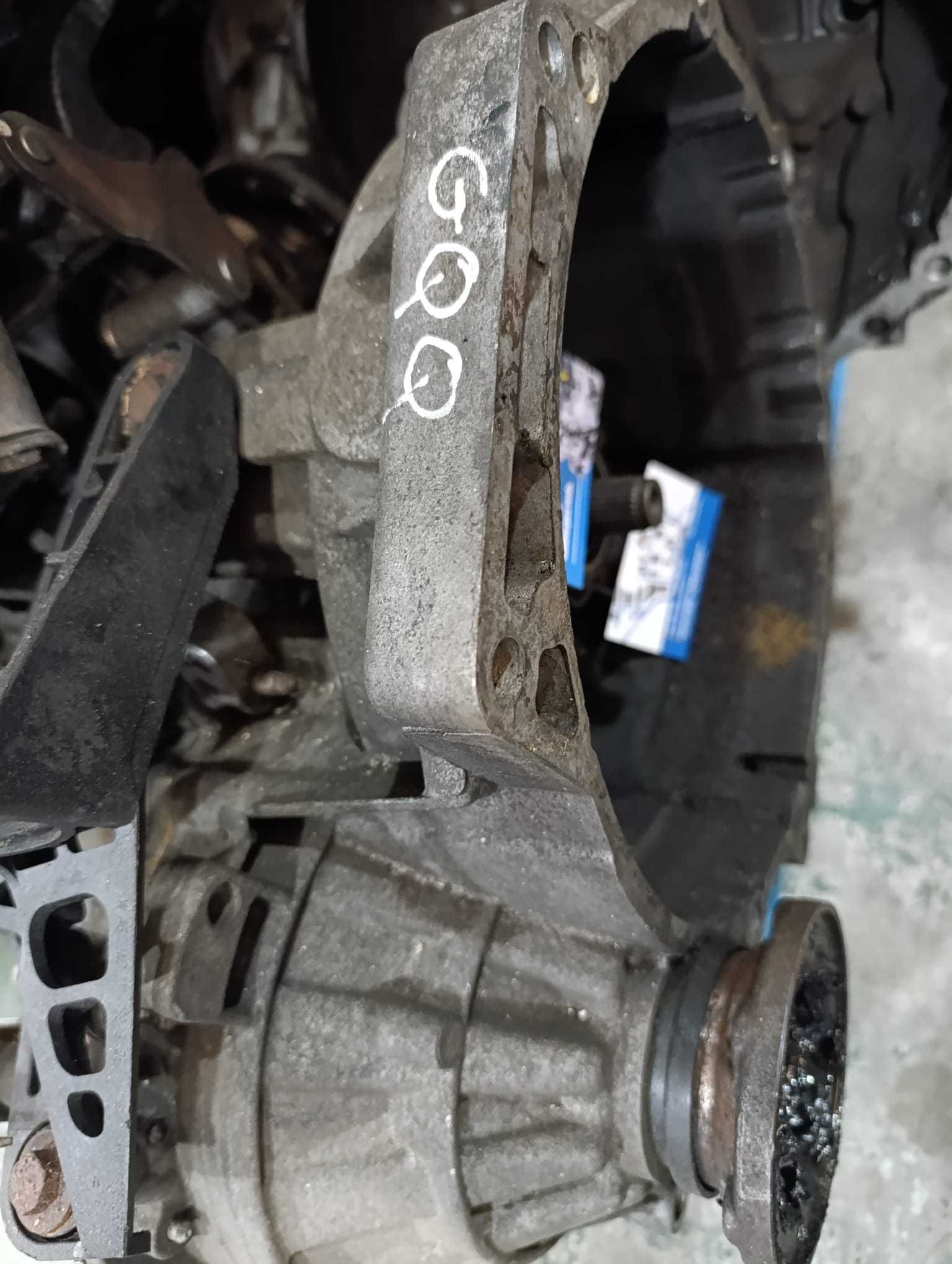 Caixa de 5 velocidades manual VW GOLF V 1.9 TDI Ref. GQQ