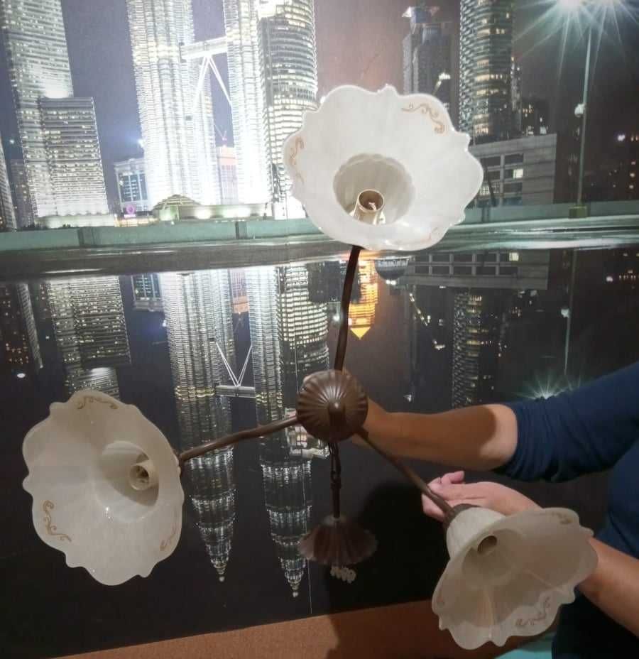 lampa wisząca z 3 kloszami