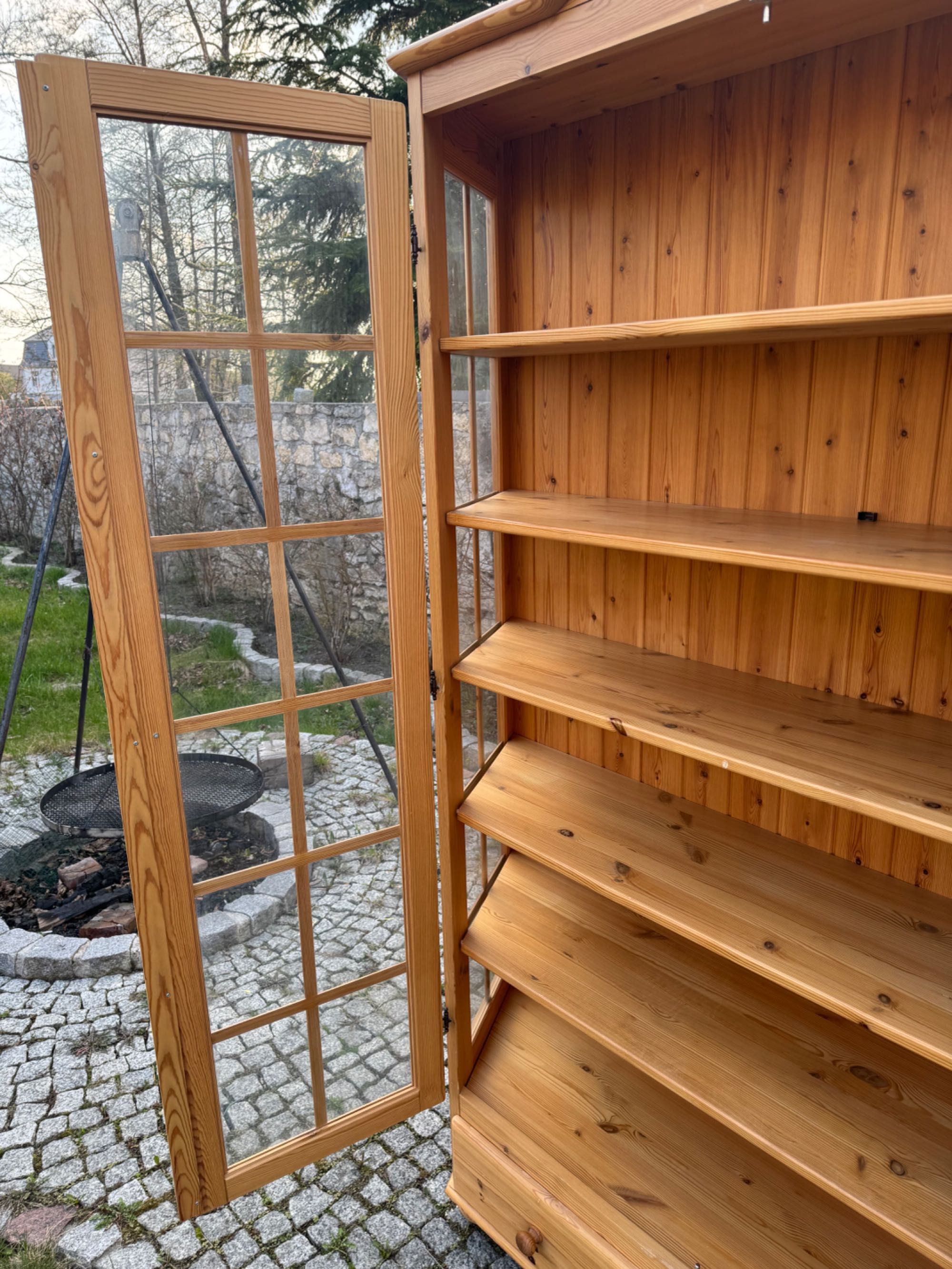Biblioteczka witryna gablota serwantka sosnowa lite drewno Dania