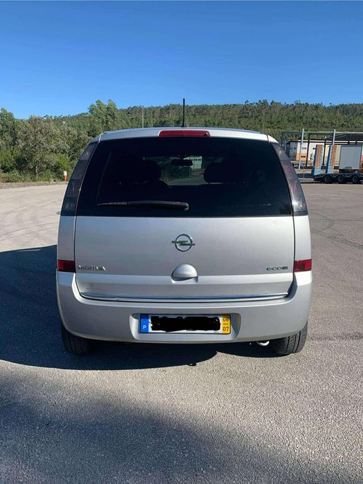 Vende se Opel Meriva