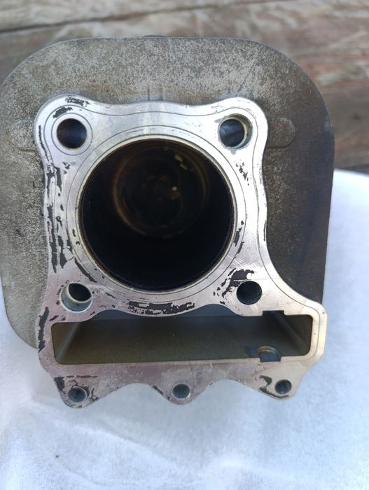 Поршнева Сузукі адрес 125