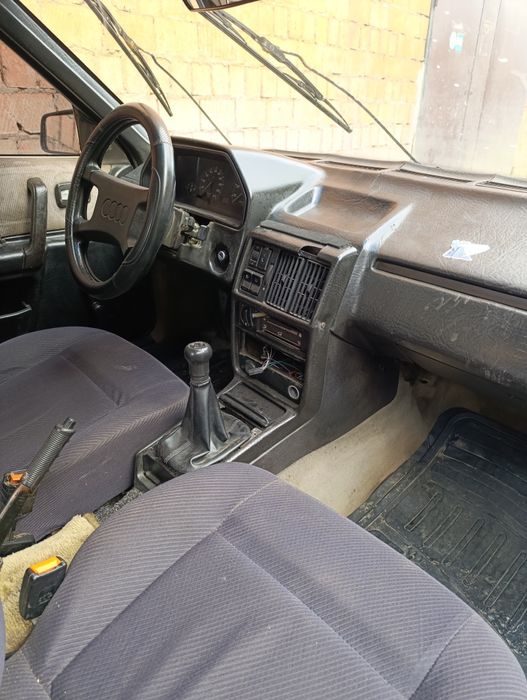 Продам Audi 100 c3