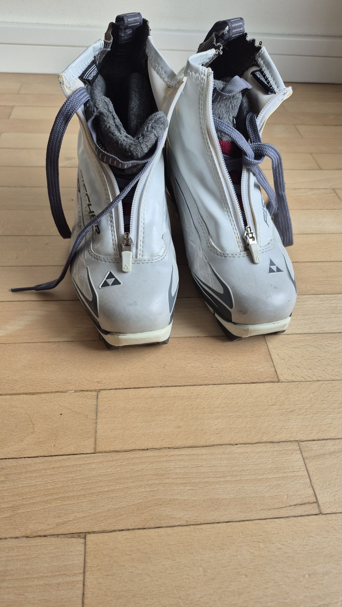 Buty damskie do nart biegowych Fischer XC 39