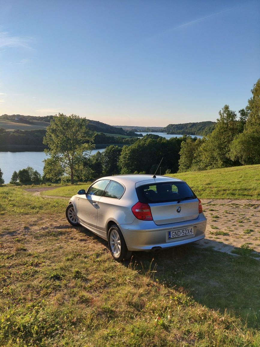 Bmw 118i seria 1 e81 PDC uszanowane