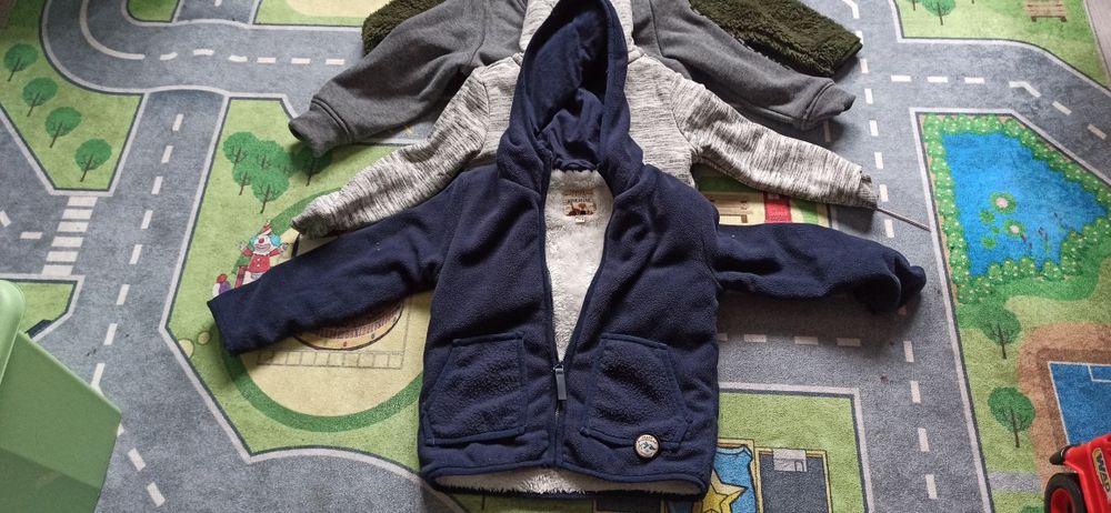 Bluzy  rozpinane chłopiece 104