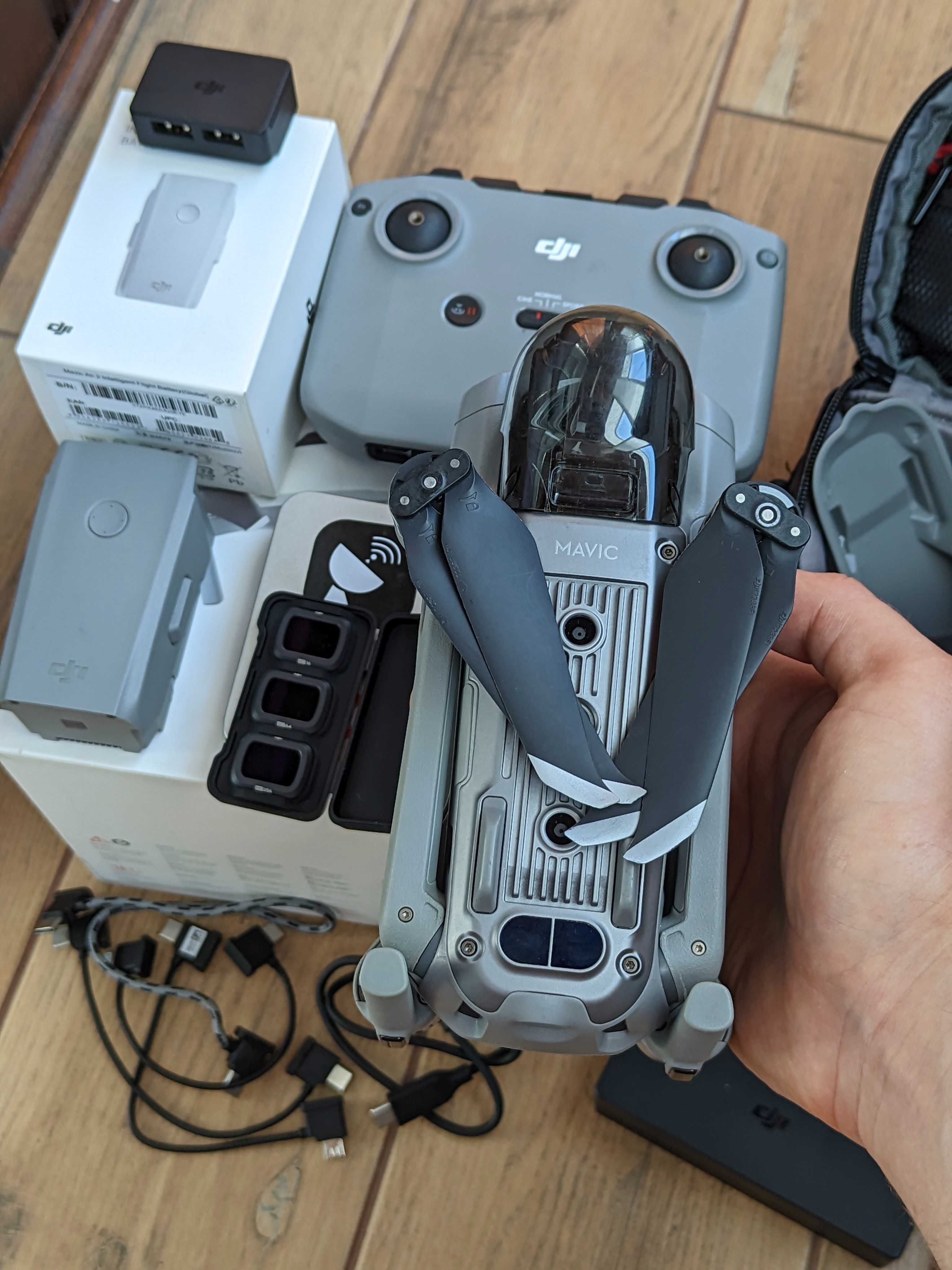 Dji Air 2 повний комплект перший власник новий дрон мавік для навчань