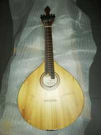 Guitarra de fado estilo Coimbra