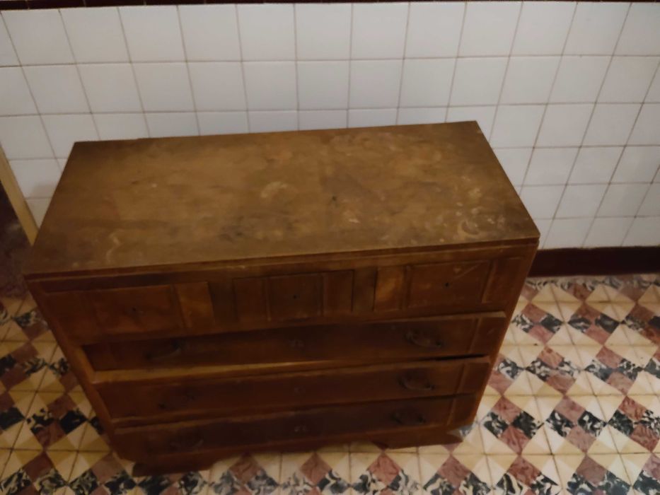 Cómoda de estilo vintage