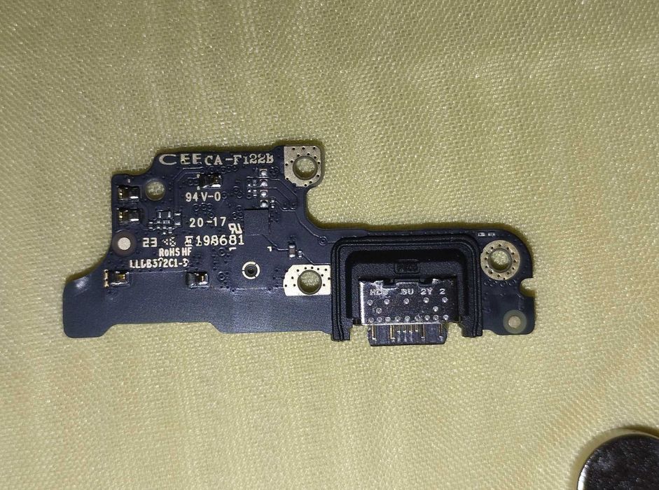 Xiaomi Redmi 13C продам Запчасти