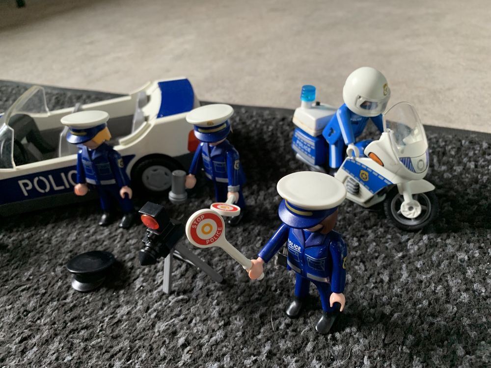 Carro da policia playmobil