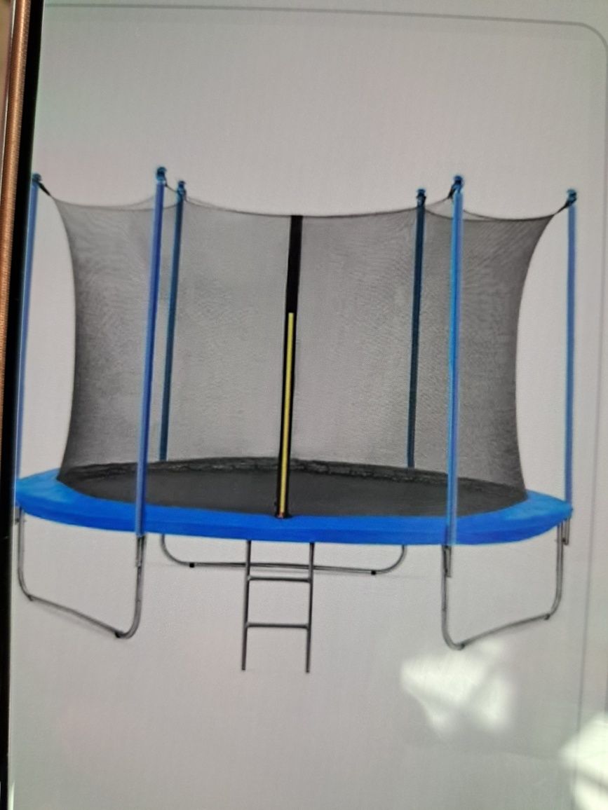 Trampolina dla dzieci