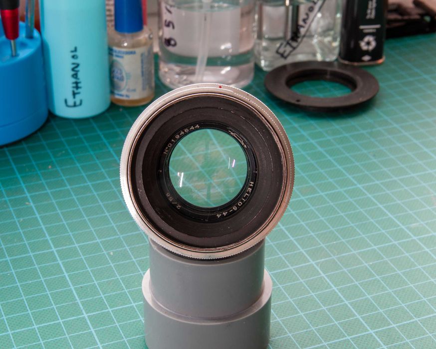 Lente russa/soviética KMZ Helios 44 58mm f/2 (13 lâminas)