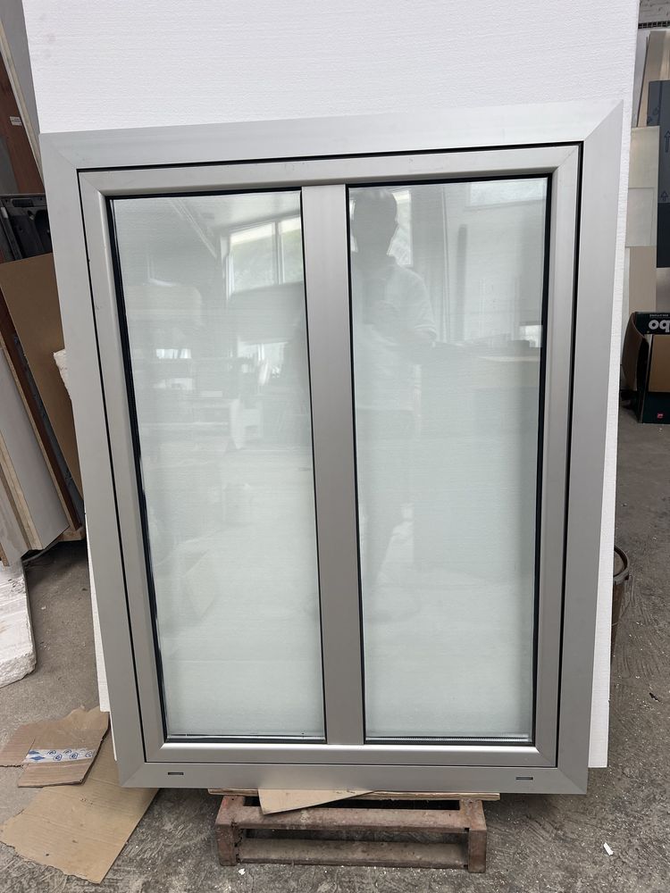 Janela de Aluminio Nova
