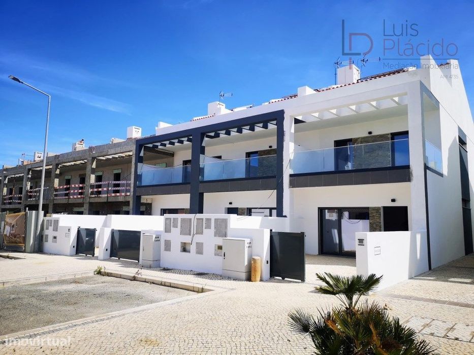 Moradia Almograve - Construção Nova - 800m da Praia