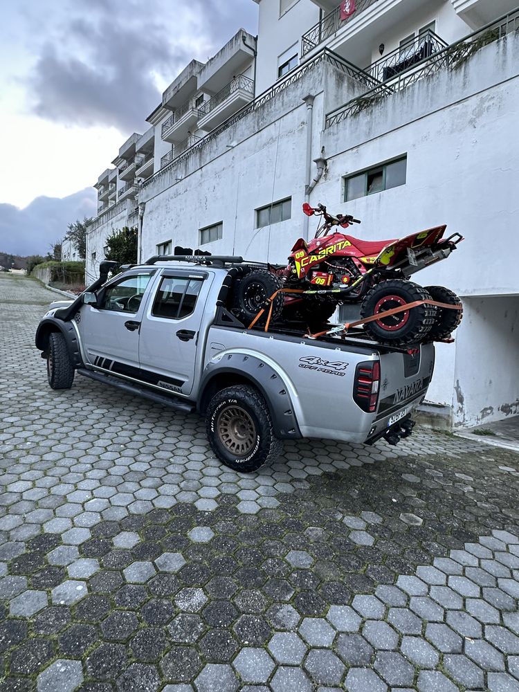 Nissan navara D40