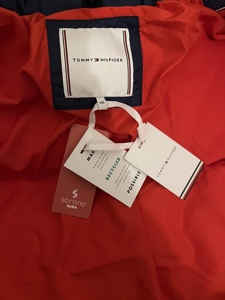 Kurtka puchowa Tommy Hilfiger 140