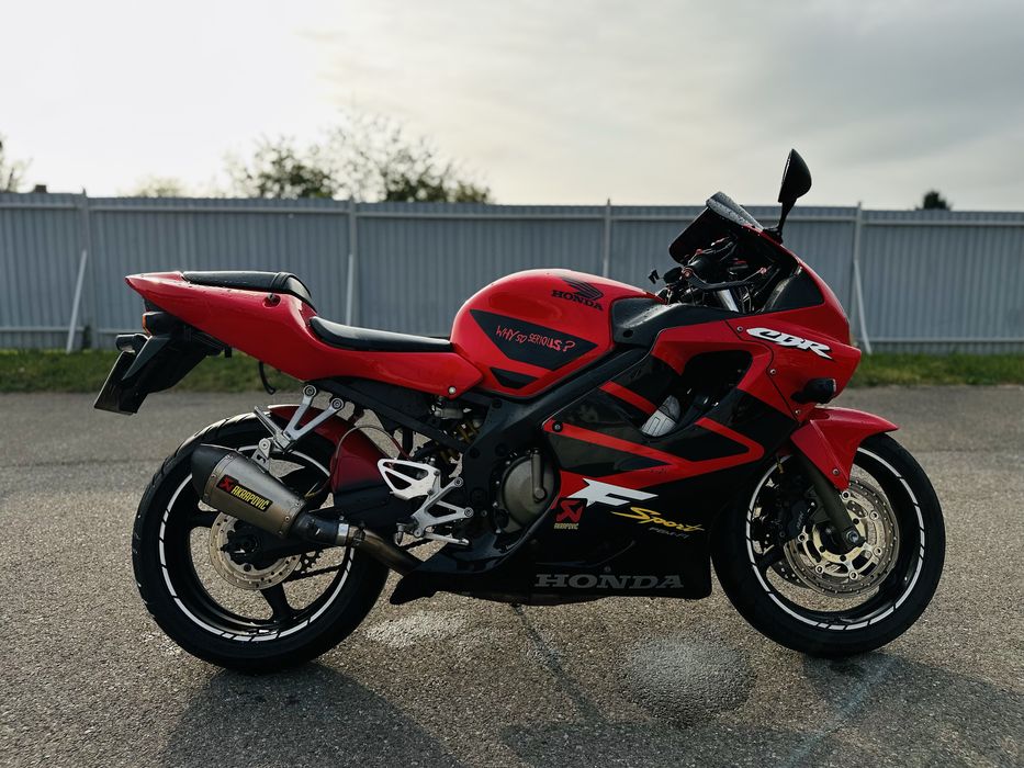 Honda CBR 600 f4i Sport