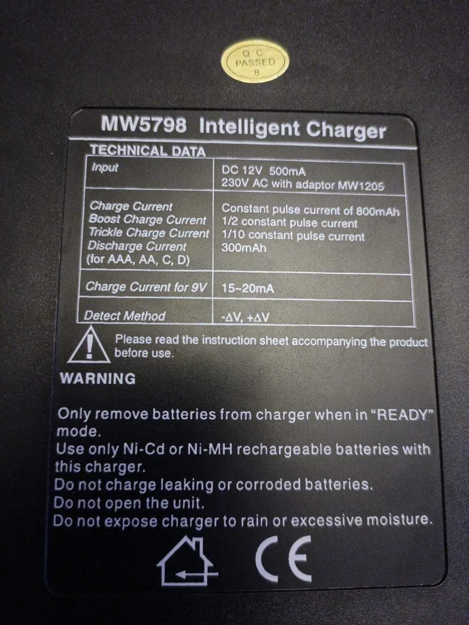 Зарядний пристрій Tevion NiCd NiMh MW5798 (ATABA AT-408)