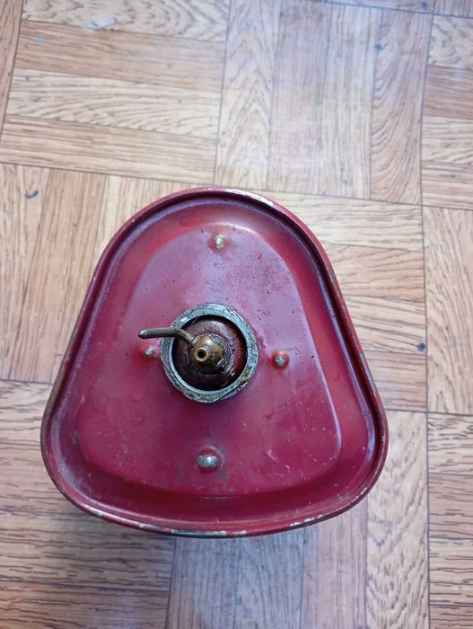 Бак от бензопилы