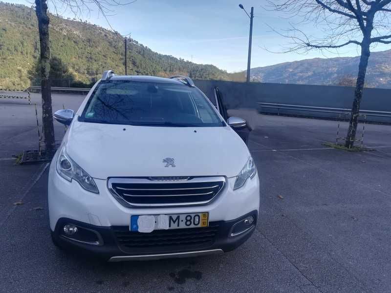 Peugeot  2008  Allure, teto panorâmicao