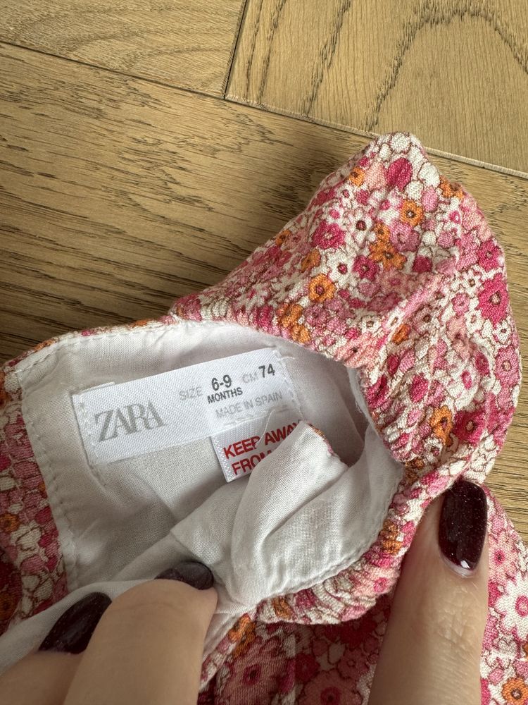 Komplet- sukienka i majteczki Zara roz. 74