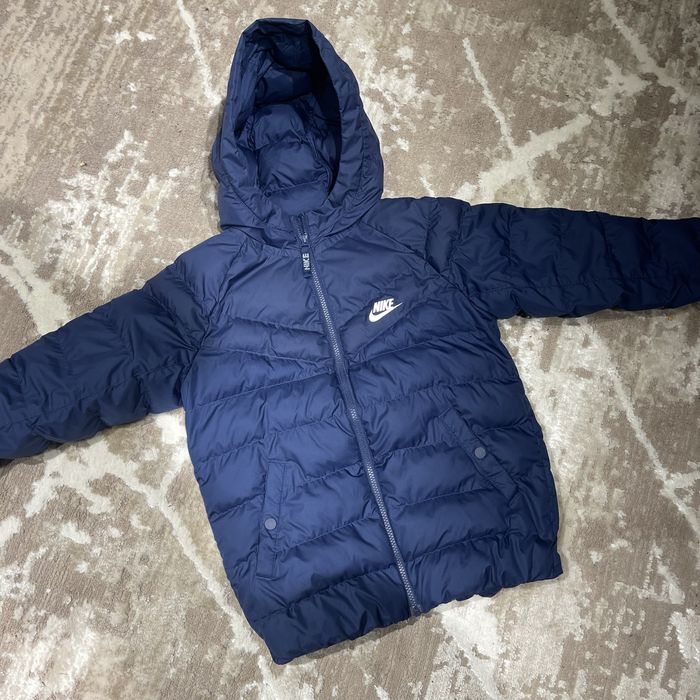 Дитяча зимова куртка Nike 137 147 см 8 9 років