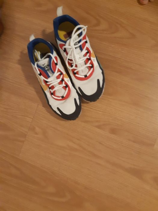 Vendo 8 pares de ténis marca adidas e Nike
