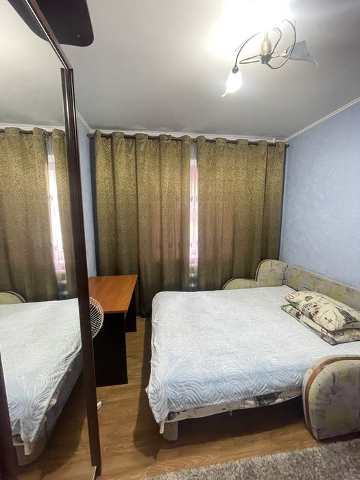 Продаж 3-кімнатної квартири в центі міста Нова 2