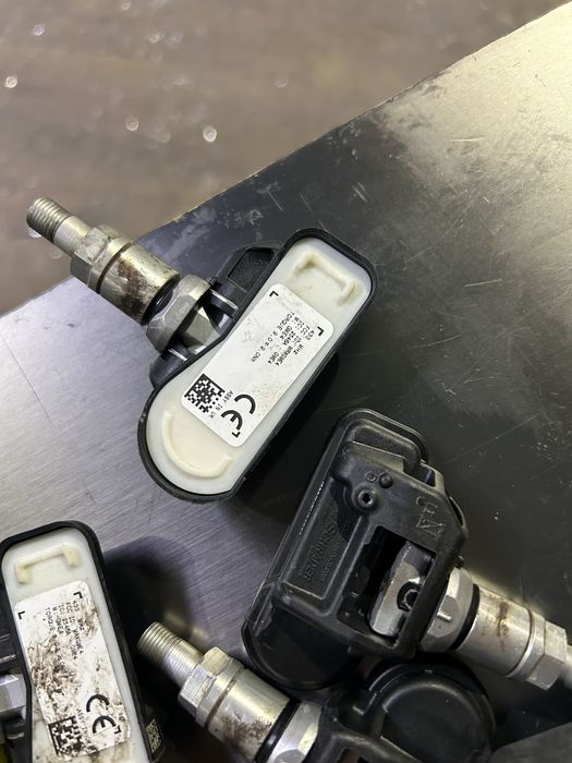Датчики тиску в шинах мерседес. TPMS Merc MB