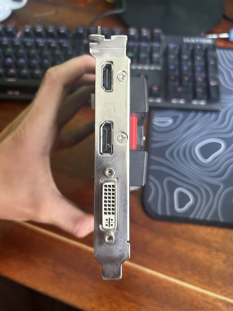 AMD Radeon hd6670
