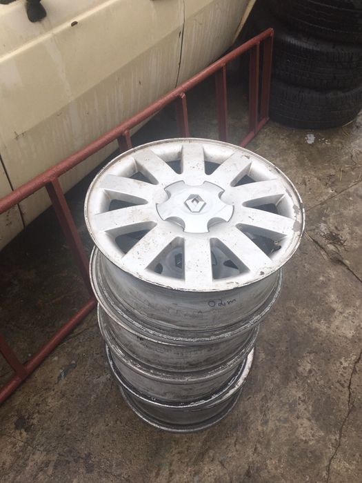 Продам титани на Renault Laguna 5/108/r16