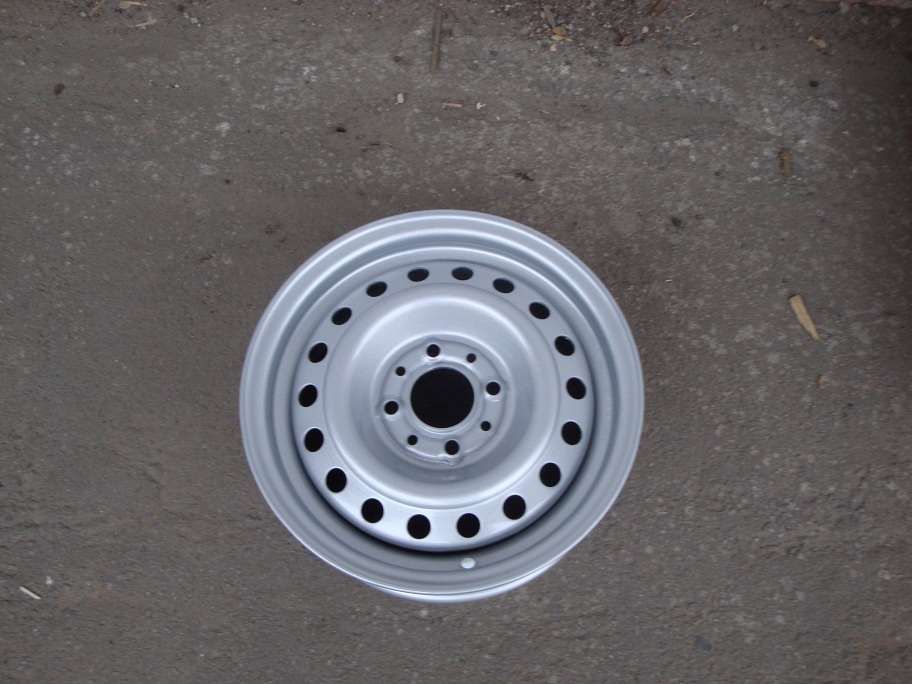 Диск колесный Ваз 2101, 2102, 2103, 2104, 2105, 2106, 2107 (металлик)
