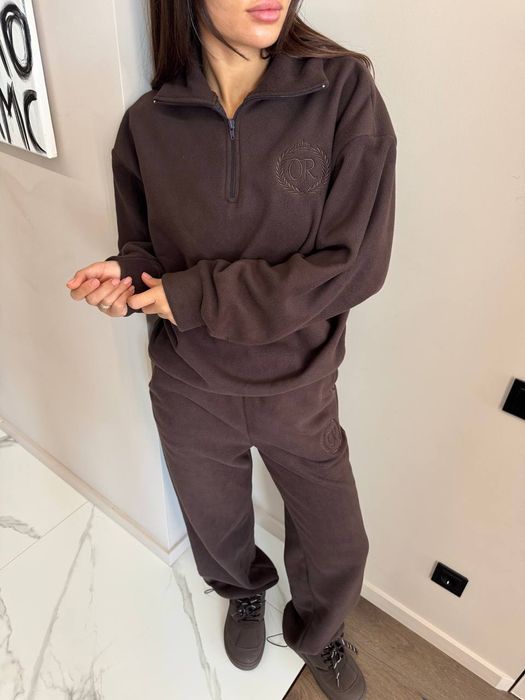 Теплий та стильний жіночий флісовий костюмчик.
