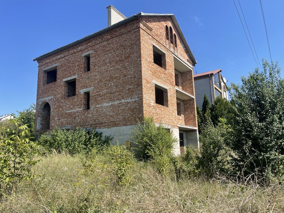 Продаж Будинку с Біла